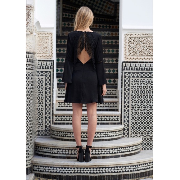 NWT Jetset Diaries Spartel Fringe Open Back Mini Dress Black M - Picture 3 of 16